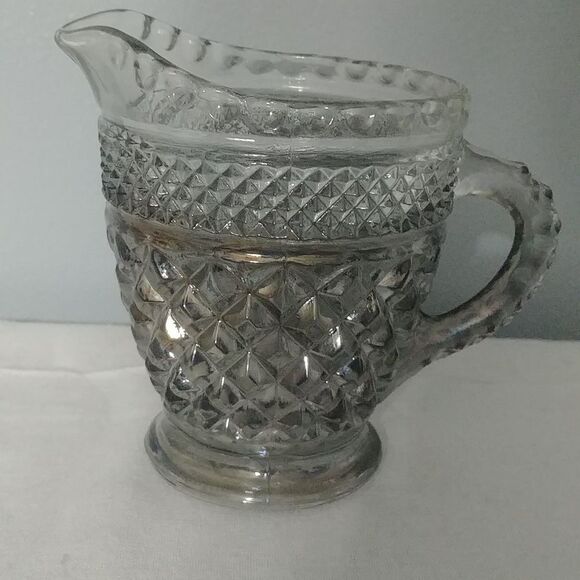 Vintage ANCHOR HOCKING WEXFORD GLASS Smoke Pressed Glass Diamond Pattern creamer - Picture 3 of 8